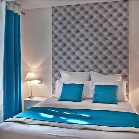 Joli Mome Hotell 3*