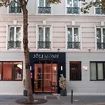 Joli Mome فندق 3*