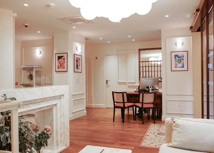 Joli Mome Otel Paris