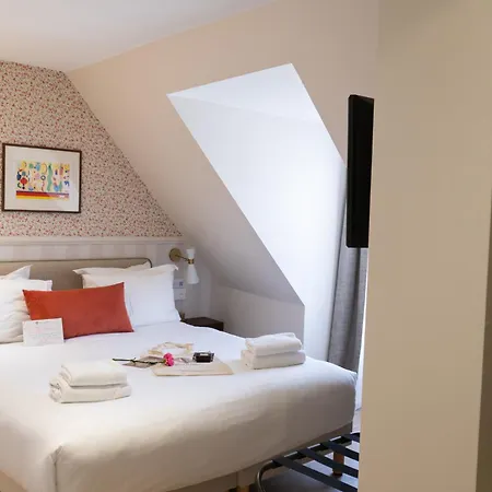 Joli Mome Hotel Paryż
