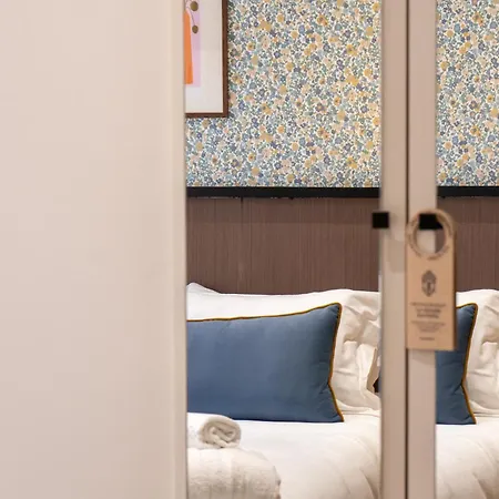 Hotel Joli Mome 3*